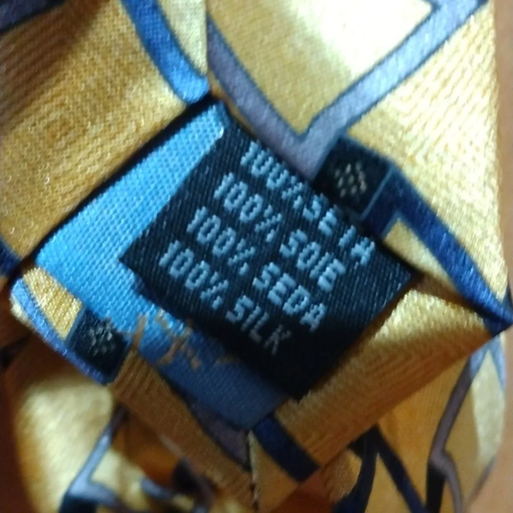 Alexander Julian Colours silk tie, blue yellow silver geometric pattern 3.75” eg